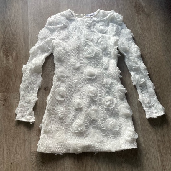 Elliatt Dresses & Skirts - elliatt yara white 3d floral rosette sheer long sleeve mini bridal dress small